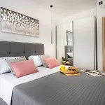Laurel Villa
